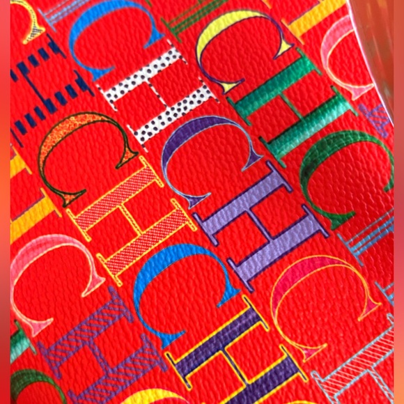 Carolina Herrera Vibrant CH luxury Shoulder Bag - Picture 10 of 16